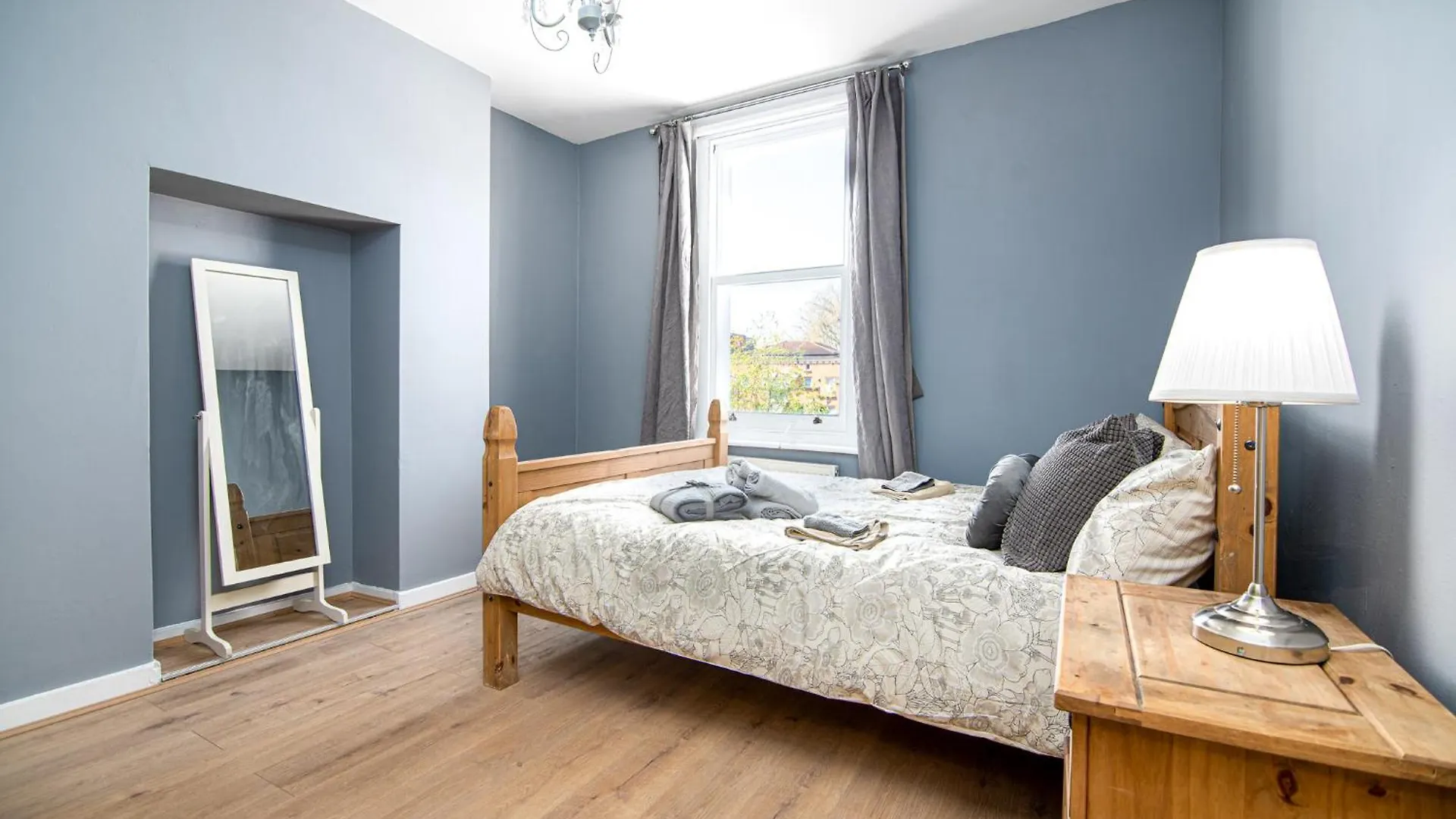 Lovely House Refurbished London 0*,  United Kingdom