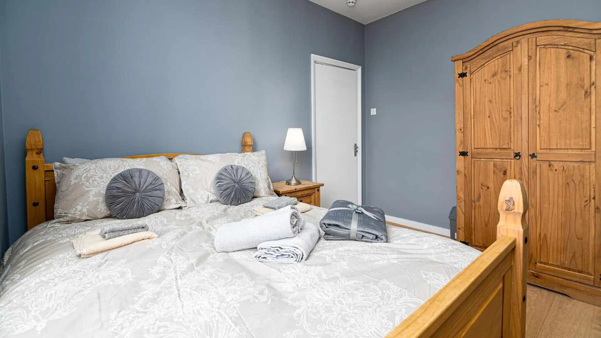 Guest house Lovely House Refurbished London